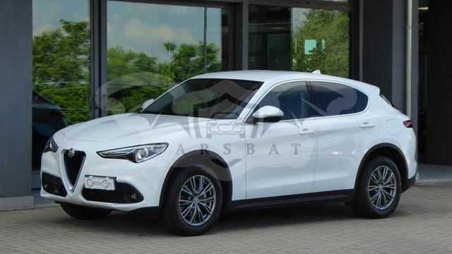 Alfa Romeo Stelvio 2017