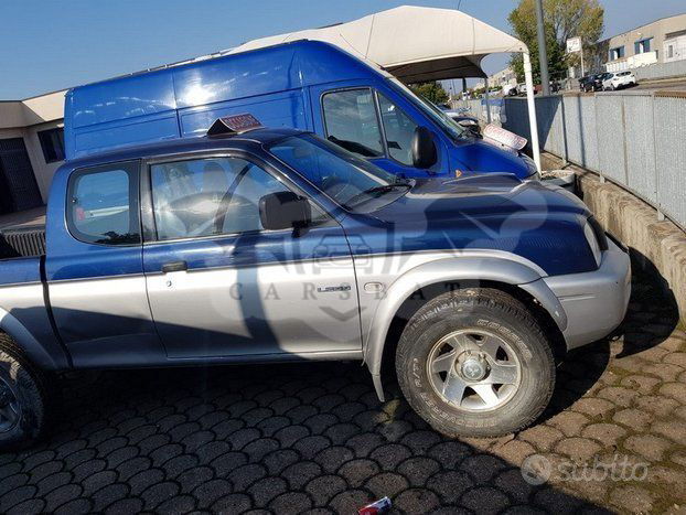 Mitsubishi L200 2003