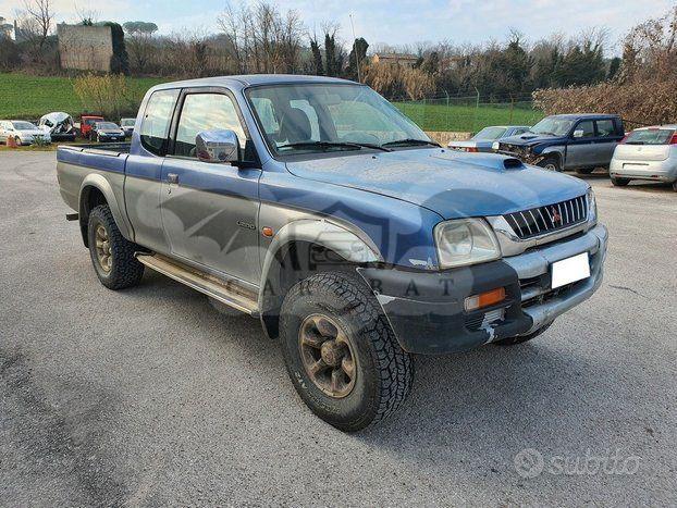 Mitsubishi L200 1999