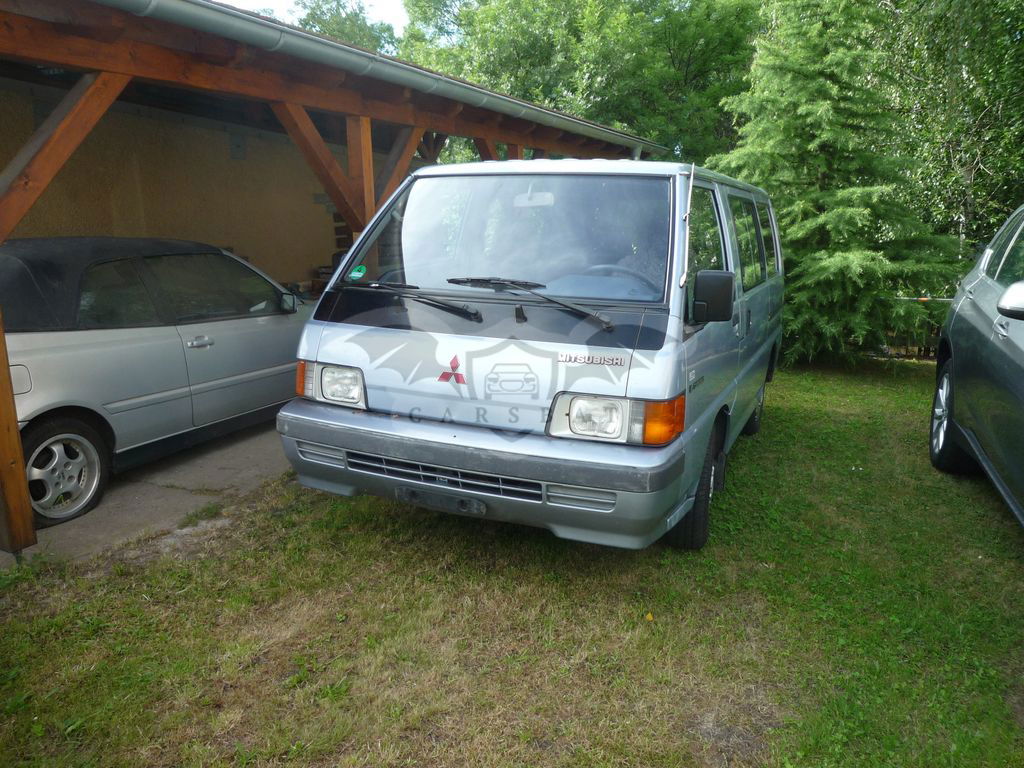 Mitsubishi L300 1989