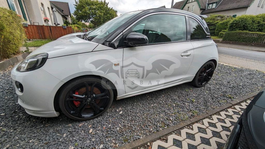 Opel Adam 2016