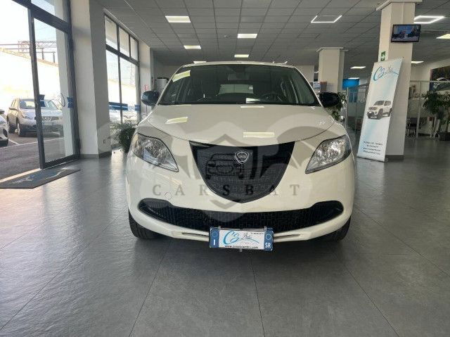 Lancia Ypsilon 2014