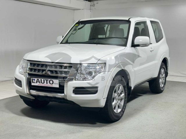Mitsubishi Pajero 2017