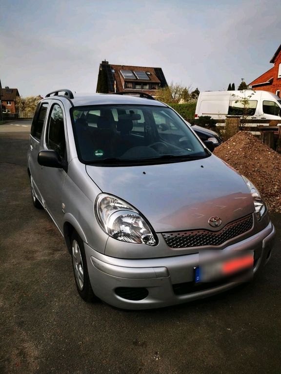 Toyota Verso 2002