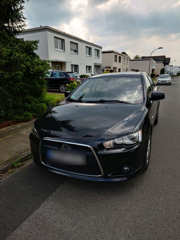 Mitsubishi Lancer 2011