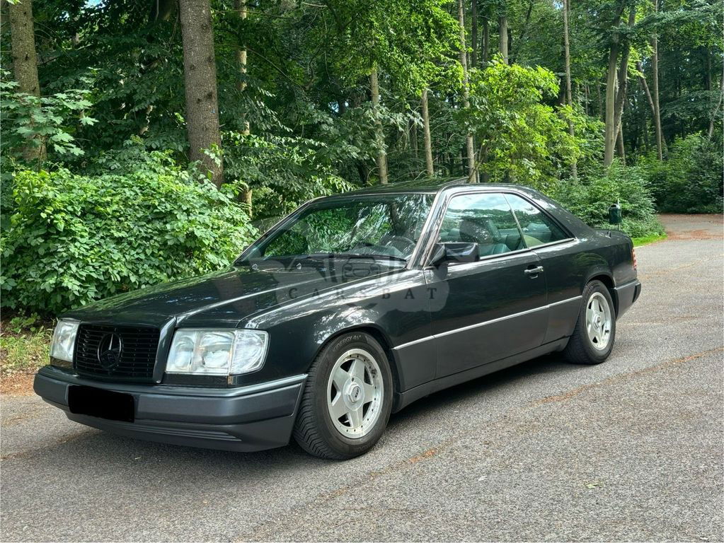 Mercedes-Benz V 230 1992
