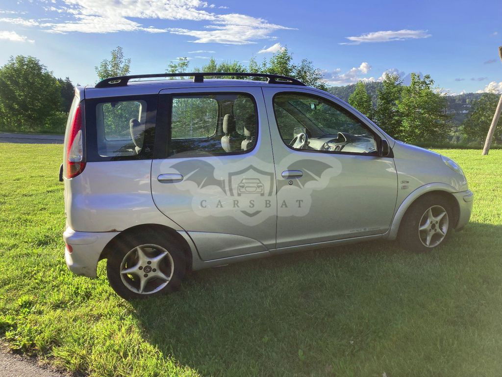 Toyota Verso 2003