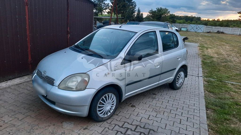 Toyota Yaris 1999
