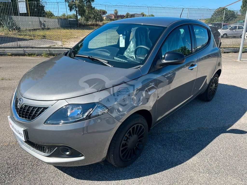 Lancia Ypsilon 2023