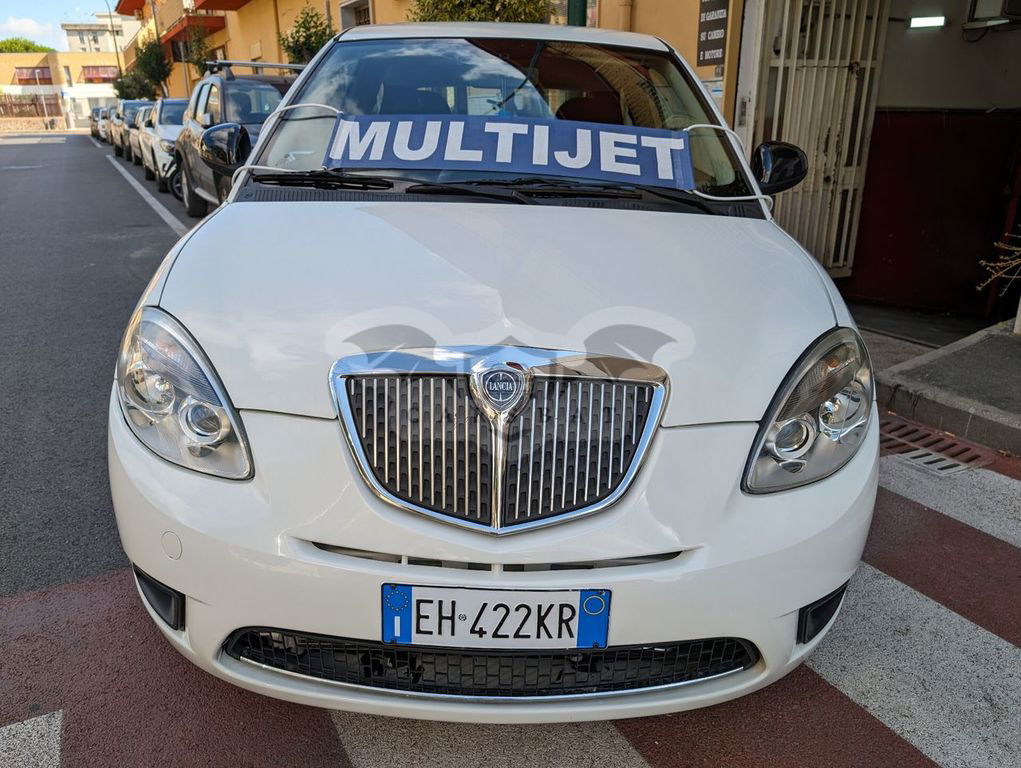 Lancia Ypsilon 2011