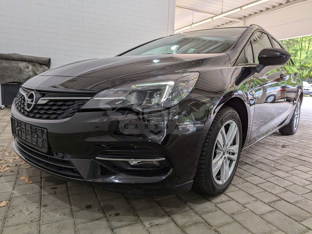 Opel Astra 2021