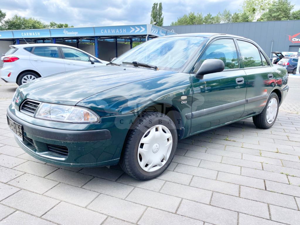 Mitsubishi Carisma 2001
