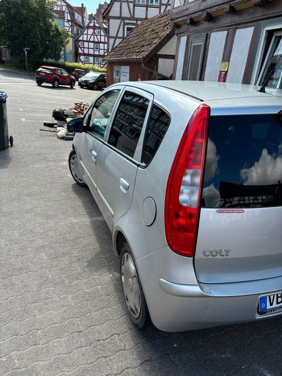 Mitsubishi Colt 2006