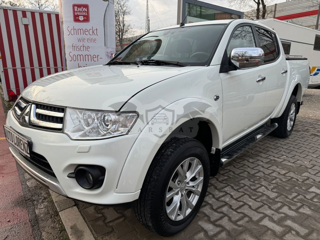 Mitsubishi L200 2015