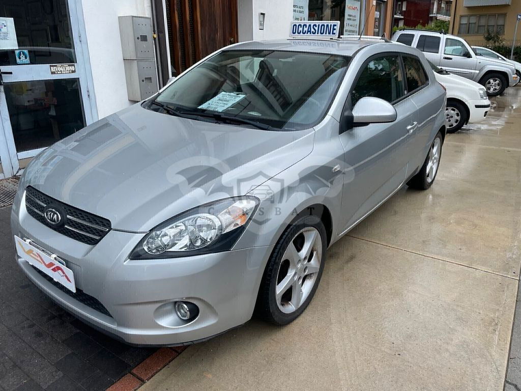 Kia XCeed 2008