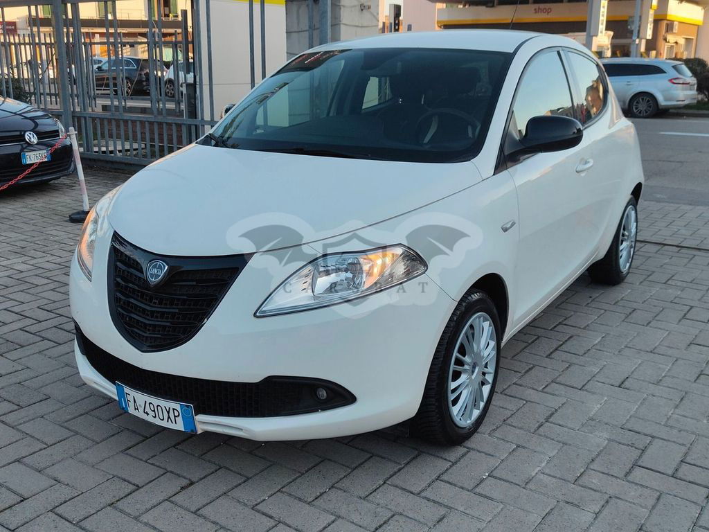 Lancia Ypsilon 2016