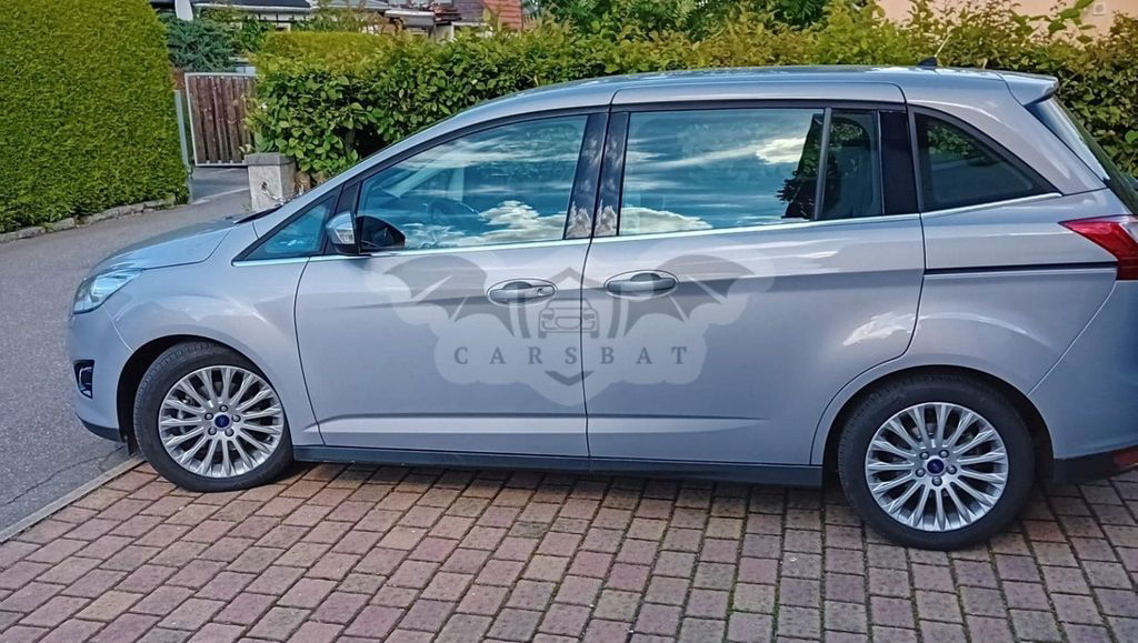 Ford Grand C-Max 2012