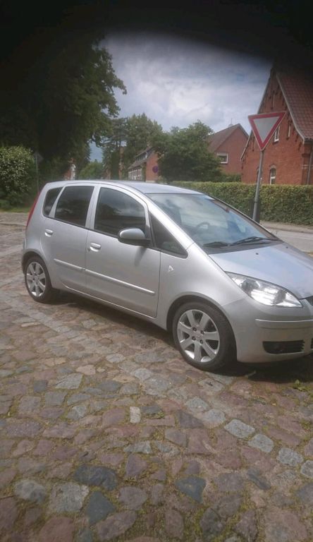 Mitsubishi Colt 2006