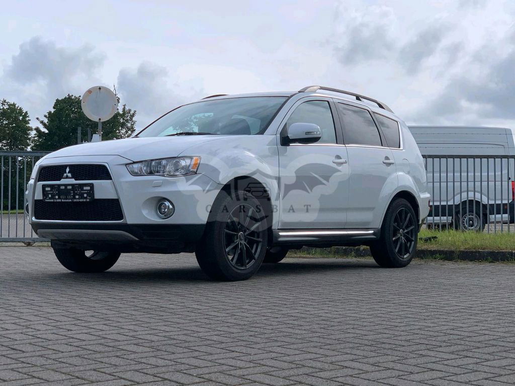 Mitsubishi Outlander 2013