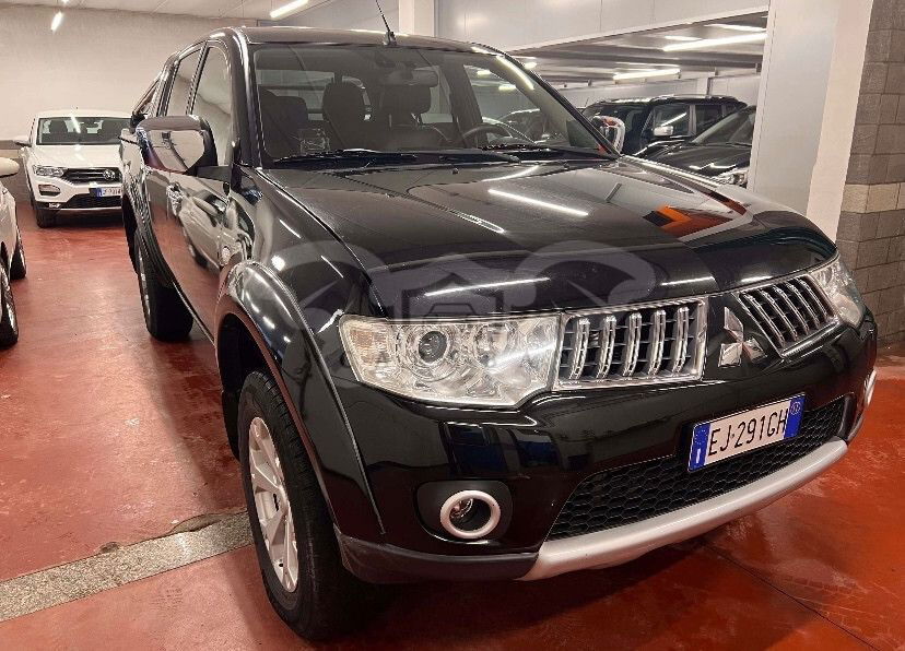 Mitsubishi L200 2011
