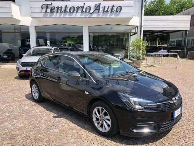 Opel Astra 2021