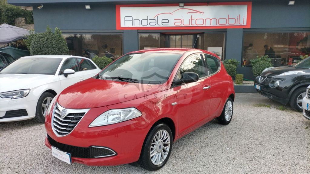 Lancia Ypsilon 2014