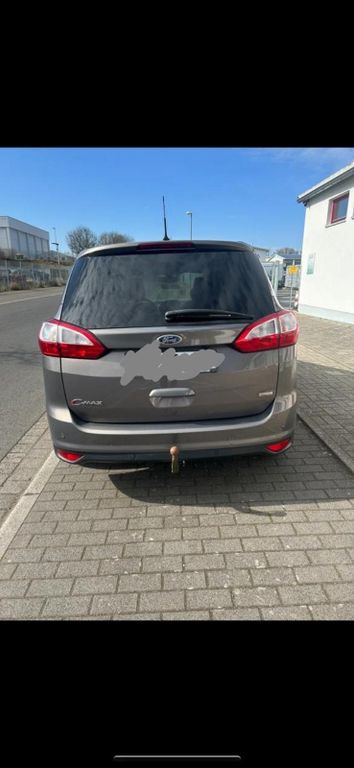 Ford Grand C-Max 2011