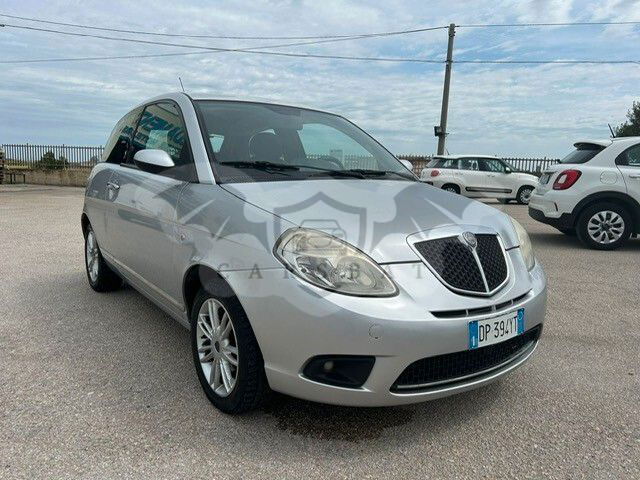 Lancia Ypsilon 2008