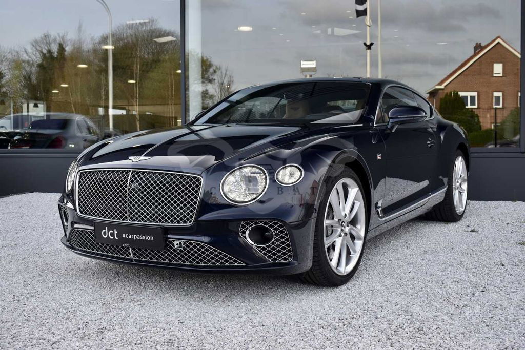Bentley Continental 2021