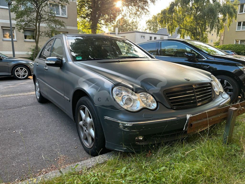Mercedes-Benz CE 220 2001