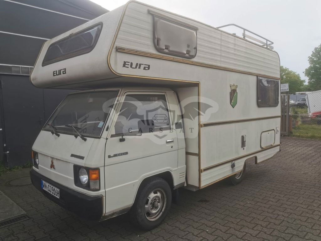 Mitsubishi L300 1983