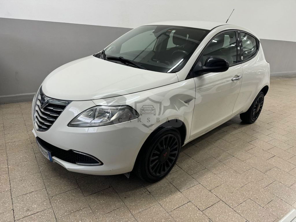Lancia Ypsilon 2014