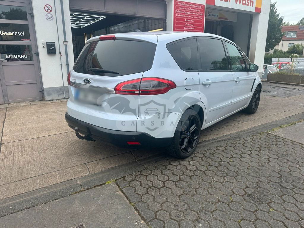 Ford S-Max 2012