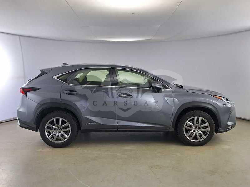 Lexus NX 2020