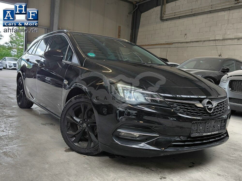 Opel Astra 2021