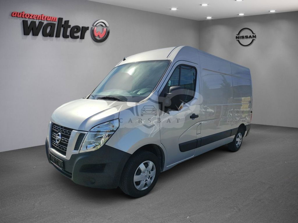 Nissan NV400 2019