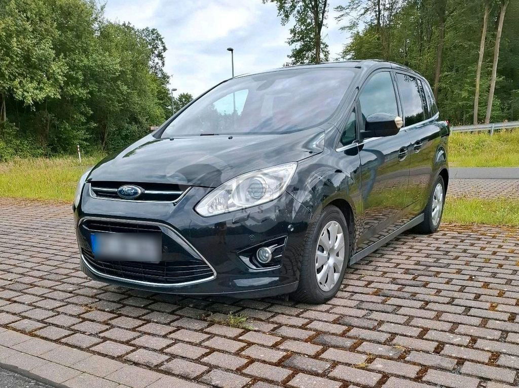 Ford Grand C-Max 2011