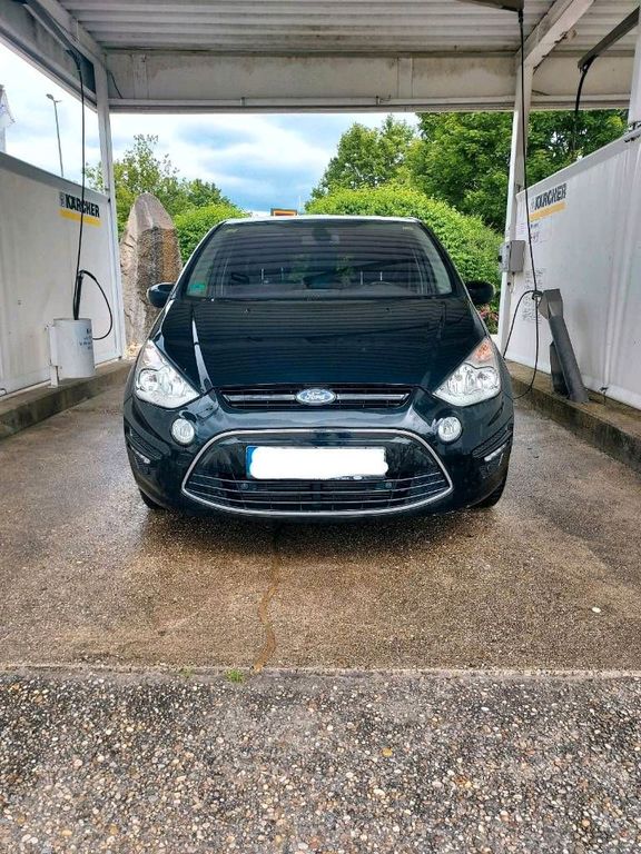 Ford S-Max 2012