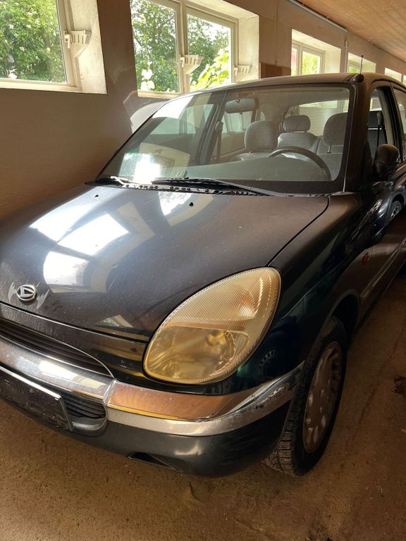 Daihatsu Sirion 2001