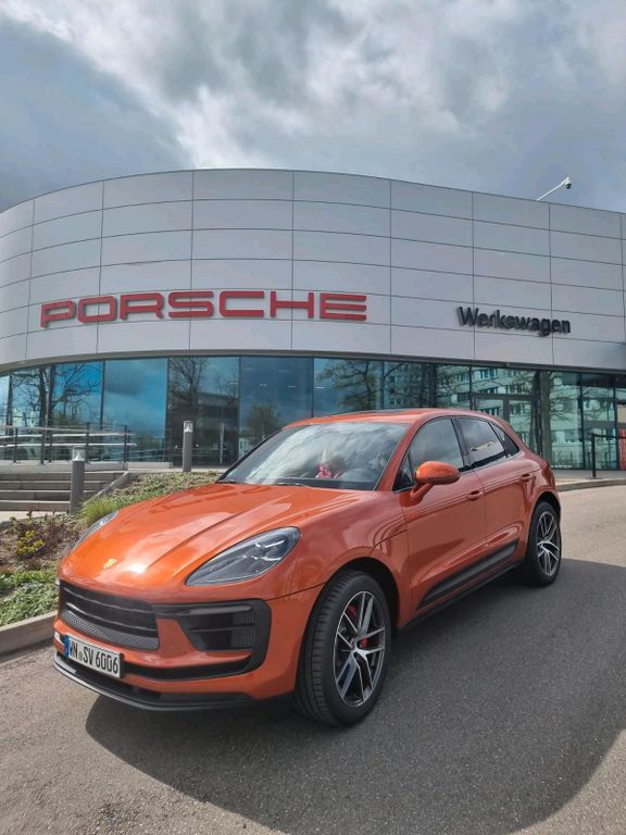 Porsche Macan 2023