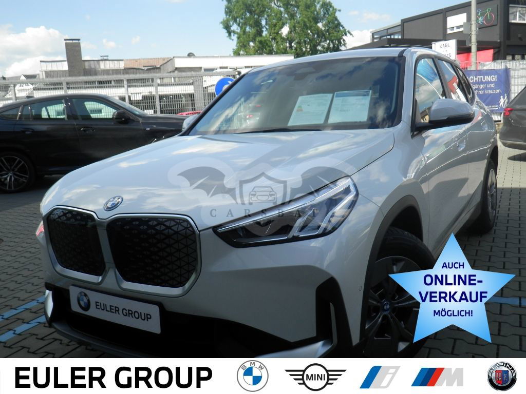 BMW iX1 2024