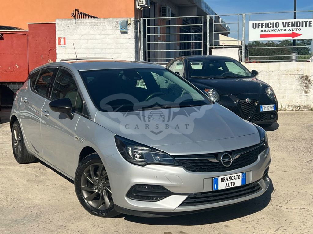 Opel Astra 2021
