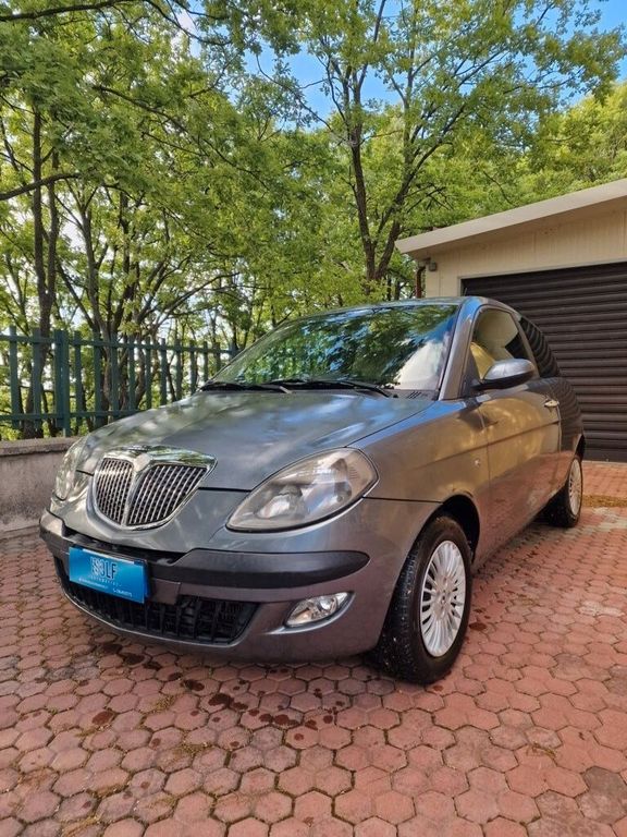 Lancia Ypsilon 2006
