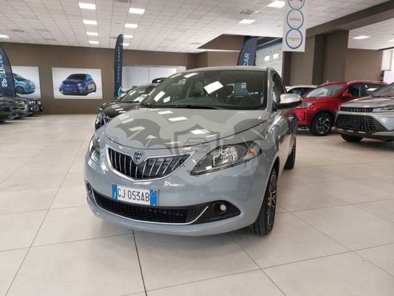 Lancia Ypsilon 2022