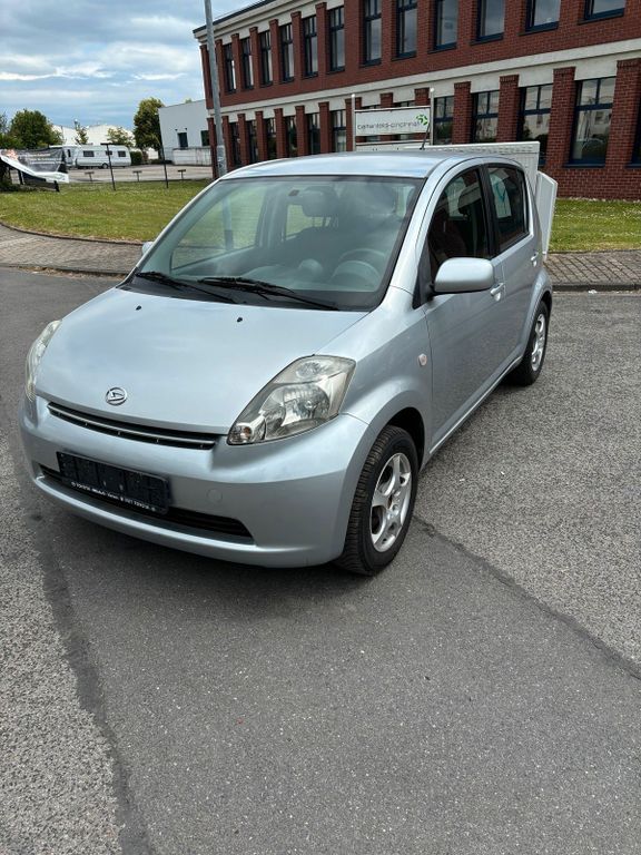 Daihatsu Sirion 2006