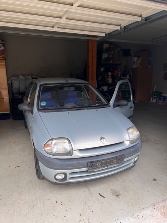 Renault Clio 1999