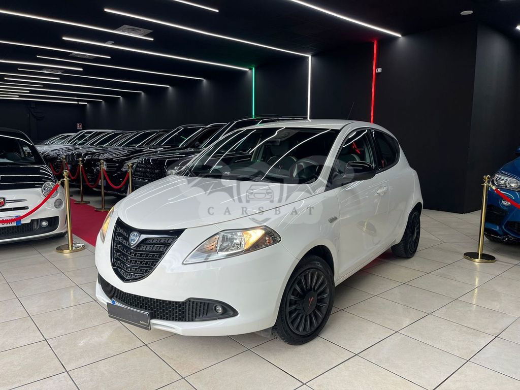 Lancia Ypsilon 2014