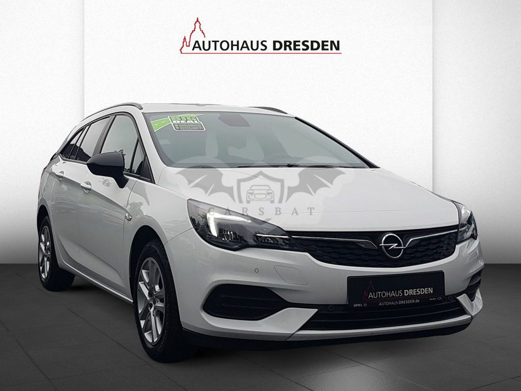 Opel Astra 2022
