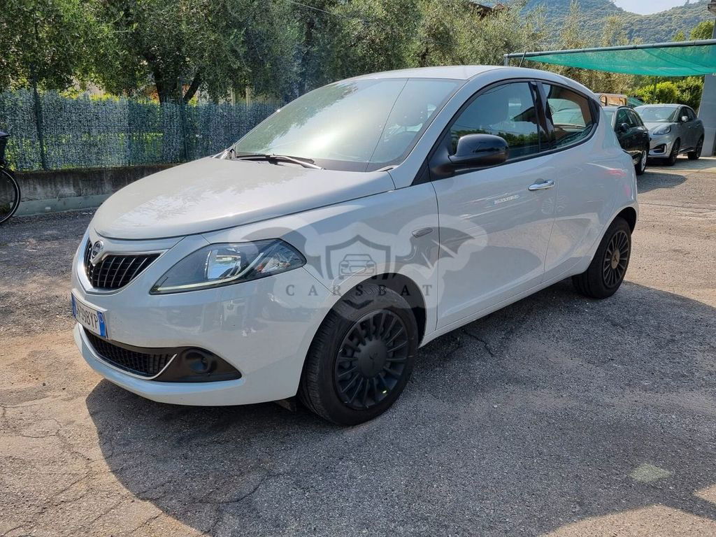 Lancia Ypsilon 2022