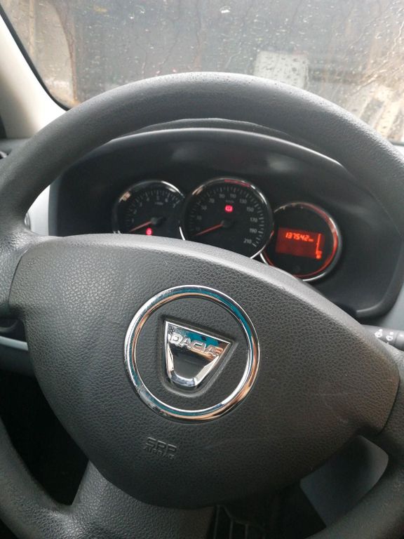 Dacia Logan 2013
